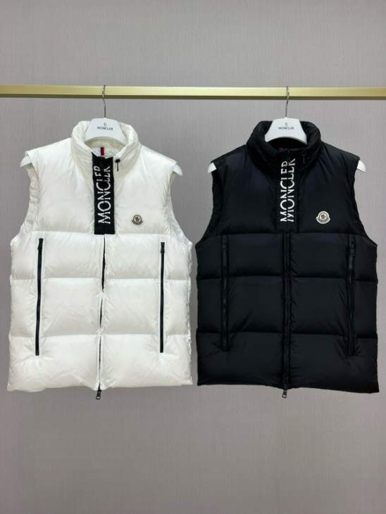 Picture of Moncler Down Jackets _SKUMonclersz1-526yr8236809